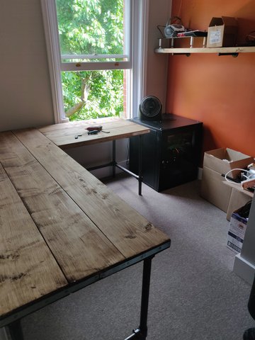 desk1